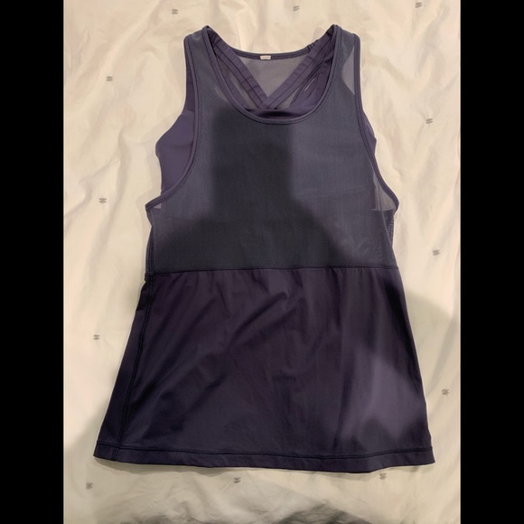 lululemon athletica Tops - Lululemon fast as light 2 in 1 tank.